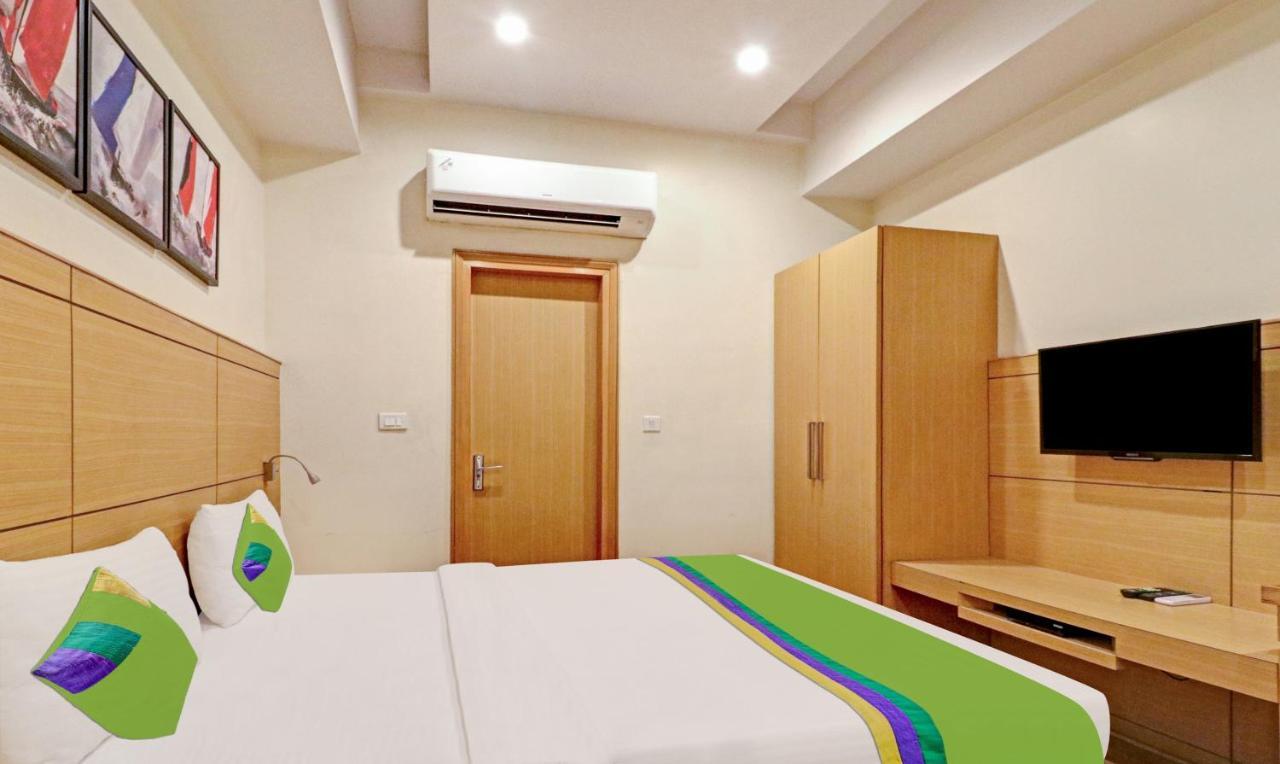 Treebo Galaxy Rooms Nové Dillí Exteriér fotografie